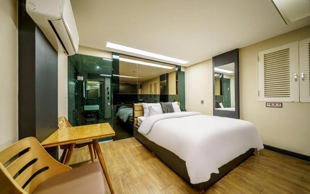 Bulgwang 3S Hotel Seoul Exterior photo